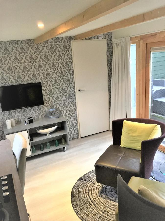 فيلا باتهوفيدوربْفي Gardenhouse Mariposa المظهر الخارجي الصورة
